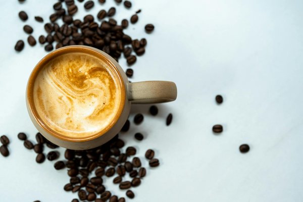 Créez un coin lecture cosy et économique : astuces pratiques pour un espace accueillant sans vous ruiner